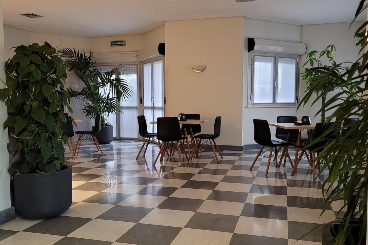 Hotel Azzano Decimo Hotel 3*