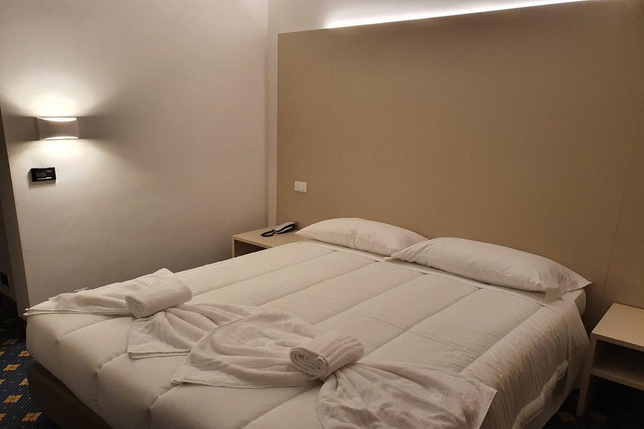 Hotel Azzano Decimo 3*
